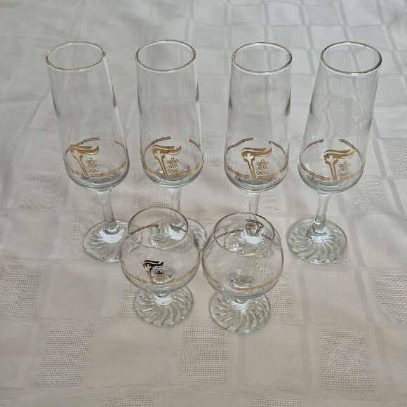Gold Accent Glassware Set - Picture 1 of 16